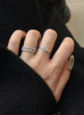 日系蕾丝花边镶钻戒指轻奢高级感