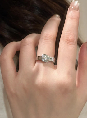 皮带扣戒指拉丝中古钻戒女轻奢