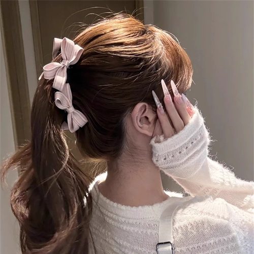 粉色立体双蝴蝶结香蕉夹女