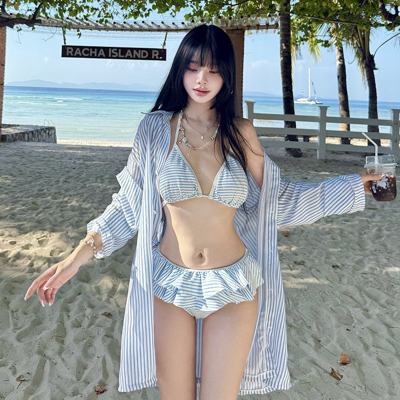 泳衣女分体比基尼三件套罩衫性感纯欲高级感2026新款海边温泉泳装