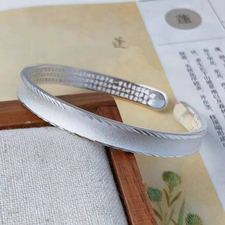 足银999.9纯银车边凹面心经手镯女款开口喷砂手环送妈妈生日礼物