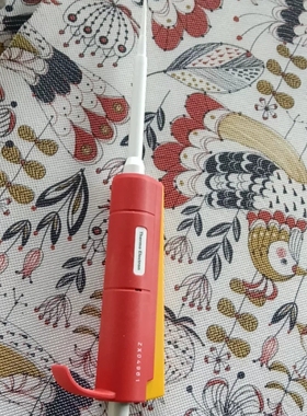 非标价Thermo on手动单道移液器，红色外壳，型号