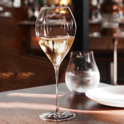 高级感餐厅白葡萄酒杯雷司令干红高脚杯甜酒香槟起泡酒杯红酒杯子