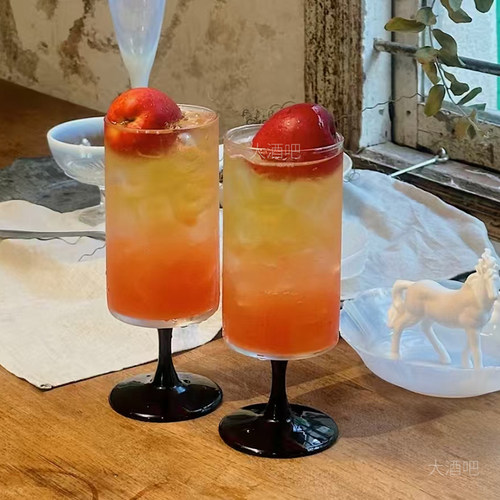 黑底创意高脚直筒果汁杯网红鸡尾酒杯特调饮品杯餐厅奶茶咖啡杯子
