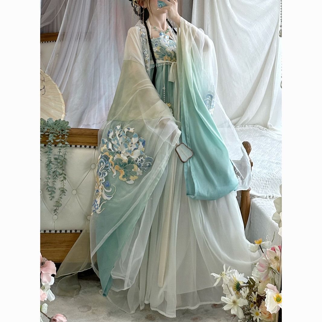 新款成人女士汉服重工刺绣唐制一片式诃子裙大袖衫改良日常春夏套