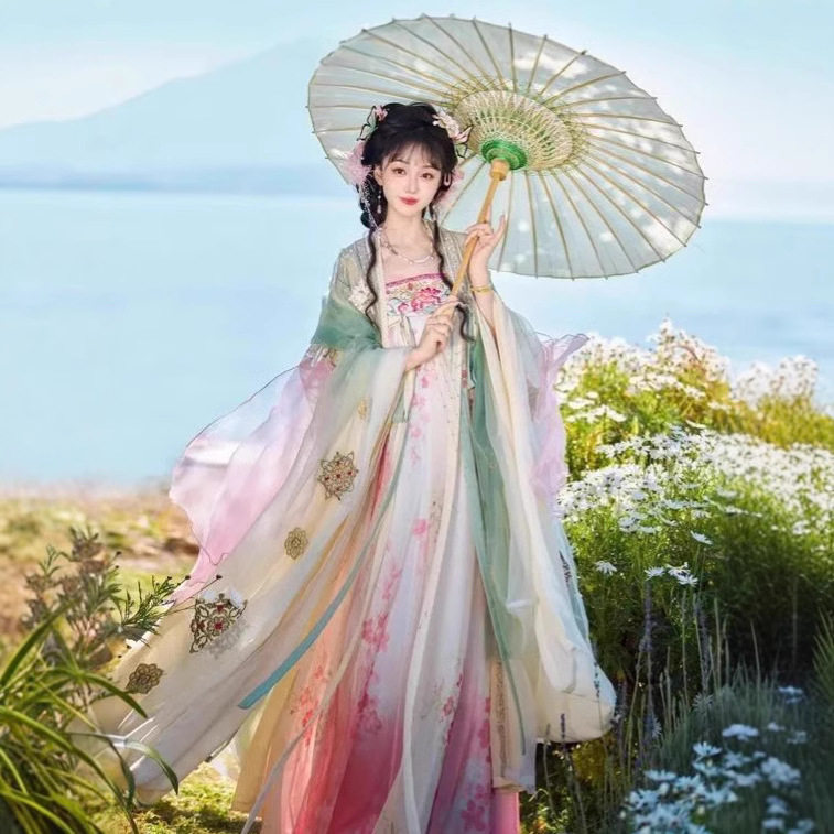 原创汉服女春晓新品唐制齐胸襦裙绣花超仙大袖衫日常春夏款