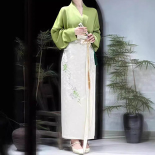 原创宋制2026新款对交飞机袖刺绣旋裙新中式改良汉服日常春秋套装