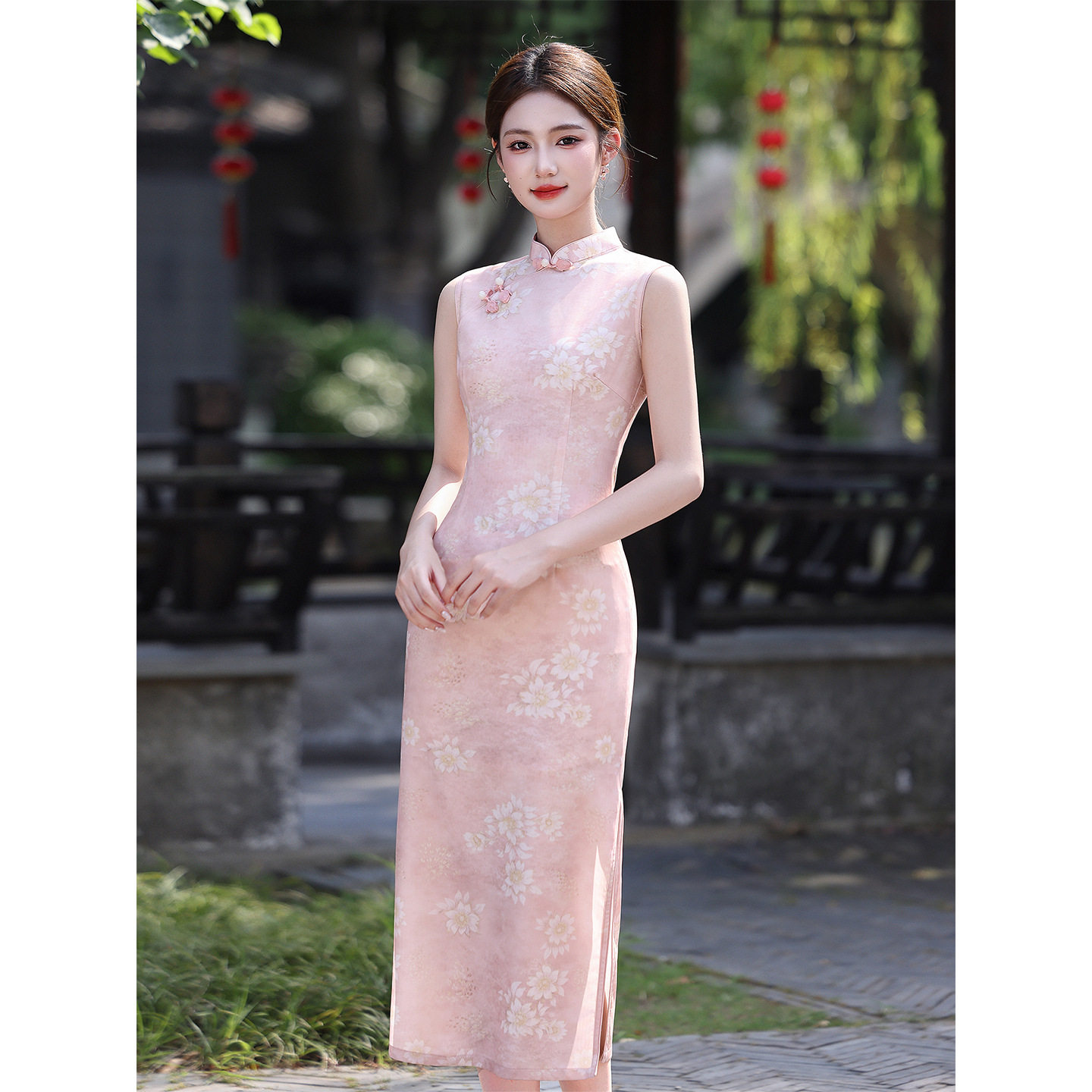 新中式无袖旗袍女2026新款夏季修身高端气质温柔粉色连衣裙长款