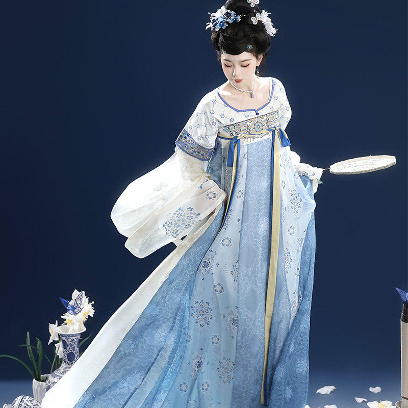 原创唐制齐胸汉服女2026新款青花瓷中国风超仙气襦裙春夏日常套装