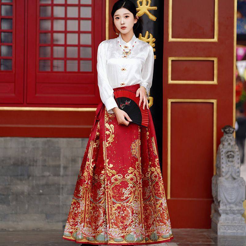 2026年织金妆花成人女生马面裙[莲年有鱼]敬酒订婚服套装重工刺绣,女装/女士精品,汉服半身裙,淘宝优惠券,粉丝福利购,淘宝优惠卷