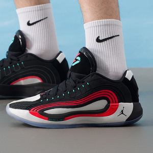 JORDANLUKA4缓震篮球鞋