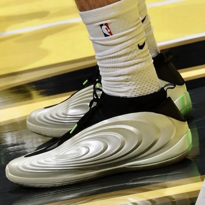 阿迪达斯/adidas Harden Vol.10 哈登10 防滑中帮篮球鞋JQ9453