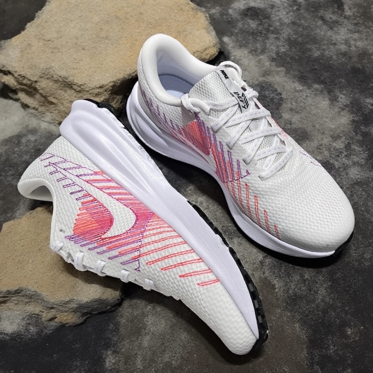 Nike/耐克 RUN DEFY低帮运动休闲跑鞋男女同款HM9594-003