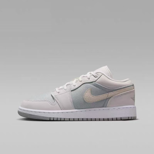 Nike/耐克Air Jordan 1 Low AJ1马年经典低帮百搭板鞋IO2060-100