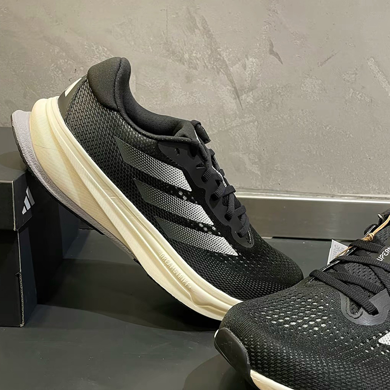 阿迪达斯/Adidas SUPERNOVA RISE 缓震透气健身运动跑步鞋IG5844