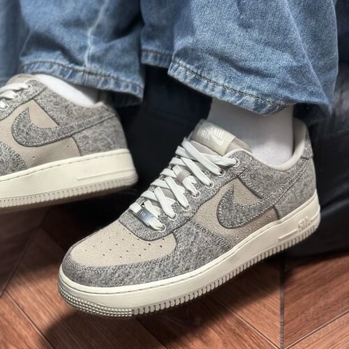 Nike/耐克Air Force 1男女经典厚底透气耐磨休闲鞋板鞋IR0951-201