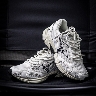 Mizuno Speed 2K 网面 复古 舒适透气 减震耐磨 厚底 慢跑 跑鞋