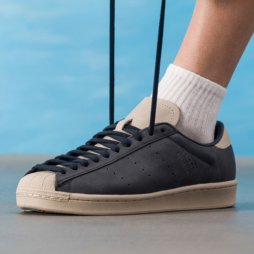 Adidas阿迪达斯SUPERSTAR VINTAGE三叶草短贝壳头舒适板鞋KJ2539