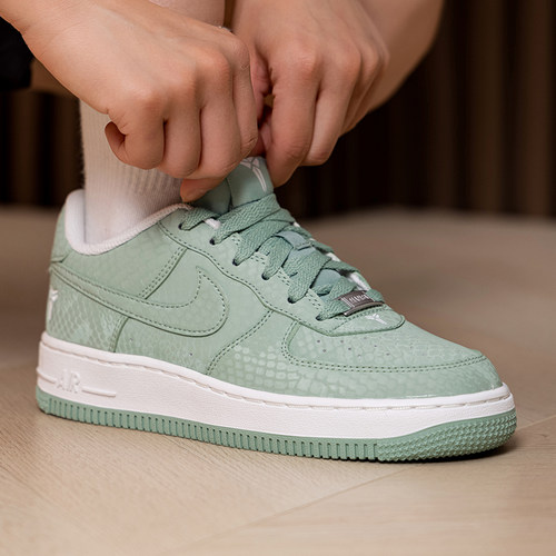 耐克/Nike Air Force 1 Low AF1休闲鞋板鞋FZ5066-111