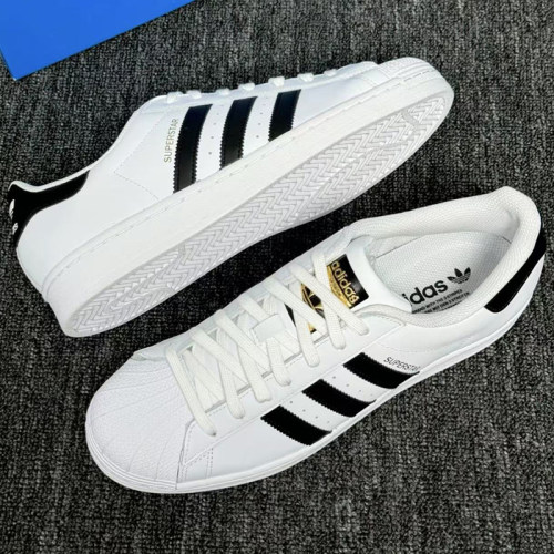 Adidas/阿迪达斯 originals贝壳头百搭板鞋男女同款白黑EG4958
