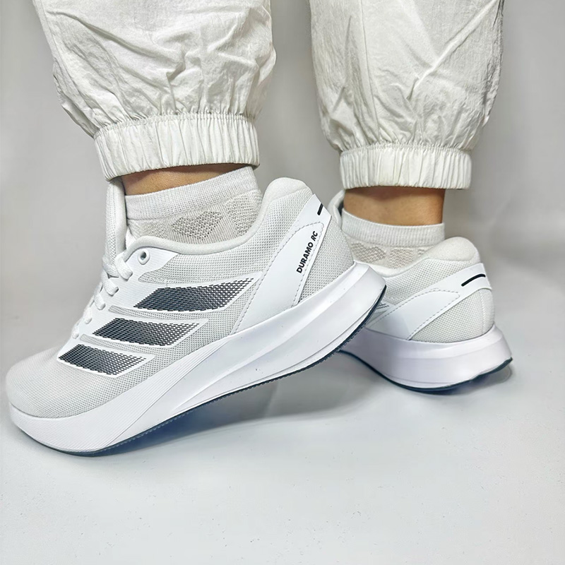 Adidas/阿迪达斯 Duramo RC 低帮透气跑步鞋男女款白黑ID2702