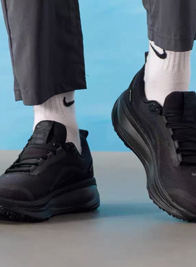 Nike/耐克Vomero 18 Gore-Tex 经典舒适跑步鞋男款黑色HQ7001-001