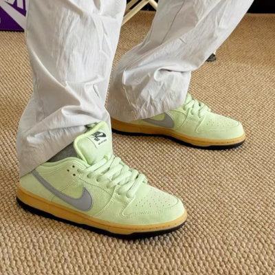 DunkSBLow低帮板鞋绿色