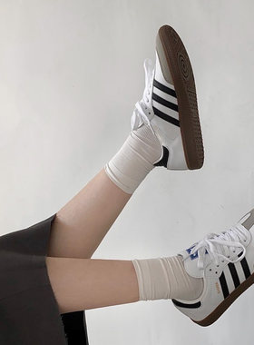 Adidas/阿迪达斯系带低帮休闲鞋