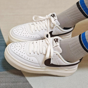 耐克/Nike Court Vision Alta 减震低帮板鞋女款 白棕DM0113-103