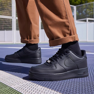 Nike/耐克 AirForce 1 07 黑武士低帮板鞋男女同款黑色CW2288-001