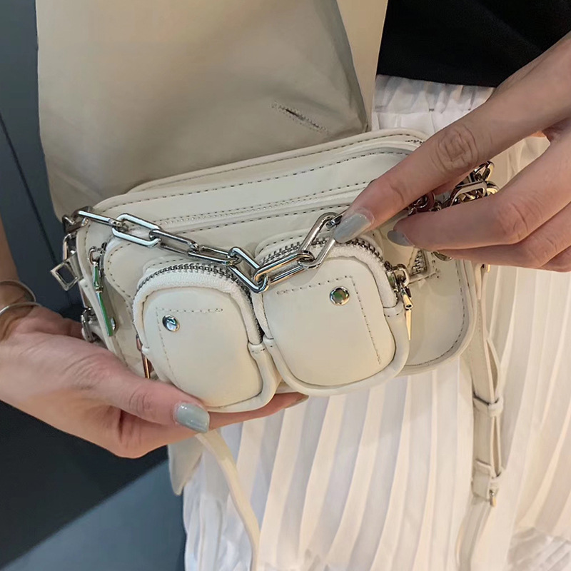 包包2025新款潮流斜挎包网红小众链条包蛇纹双口袋单肩腋下小方包