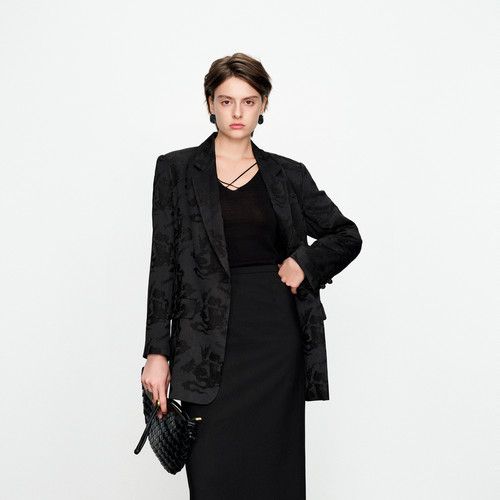 婉甸2025春季新品黑色提花西装外套瑞丽风1241Q01XJ1