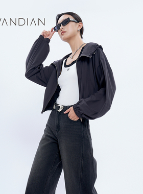 婉甸黑色铅笔灰运动风休闲短款单外套1233O01DS1