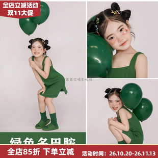 慕慕家26年女童绿色多巴胺女孩拍照写真套装小清新夏款背带裙潮拍