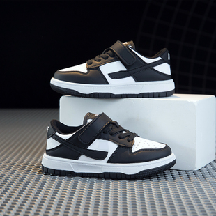 儿童板鞋秋冬季新款真皮软底男女童休闲鞋黑白熊猫加绒大童运动鞋