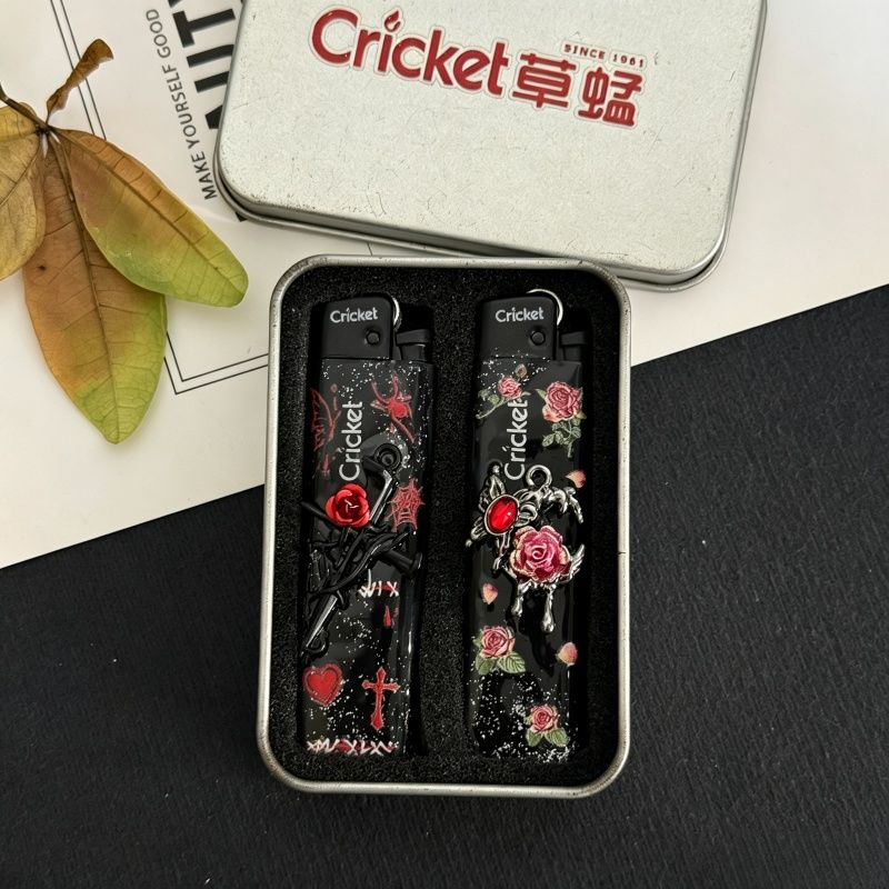 正品Cricket草蜢一次性砂轮黑红亮闪哥特风明火手作diy打火机送友
