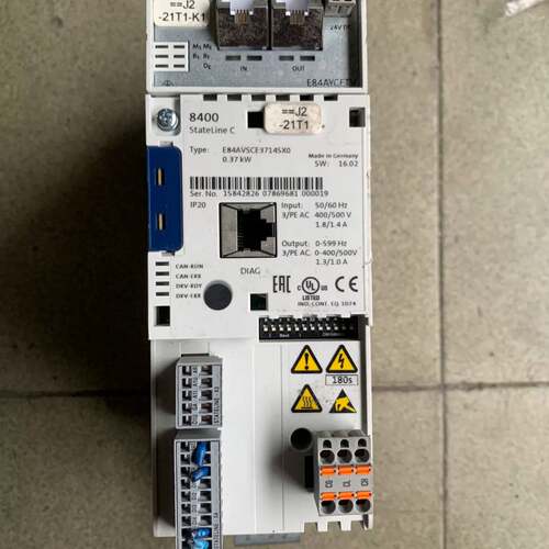 可维修 伦茨 8400 变频器 E84AVSCE3714SX0议价