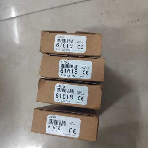 议价邦纳QS186E光电开关61618实物图可维修