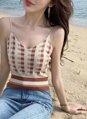 新款洋气复古格子性感辣妹吊带美背气质修身领短款露脐上衣