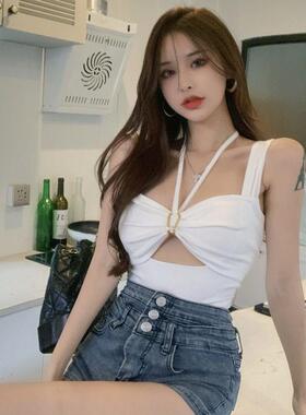 黑色挂脖吊带设计感针织外穿辣妹背心女内搭夏季2024新款短款上衣