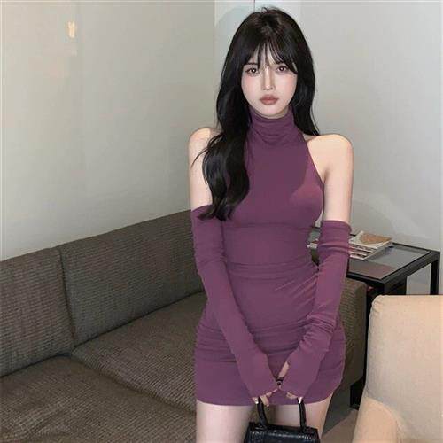 纯欲风带袖套连衣裙女高领辣妹时尚百搭露肩无袖字包臀短裙裙子