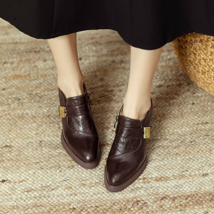 巨好穿法式复古真皮粗跟深口单鞋女2026春秋金属百搭尖头高跟单鞋,女鞋,深口单鞋,淘宝优惠券,粉丝福利购,淘宝优惠卷