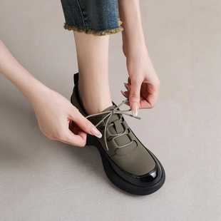 英伦风防水台厚底乐福鞋女圆头交叉绑带休闲小皮鞋绿色小个子单鞋