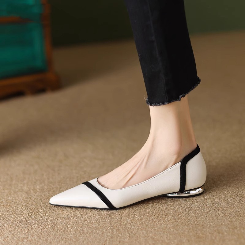 平底白色单鞋女法式气质小香风拼色上班鞋子尖头全真皮软底妈妈鞋