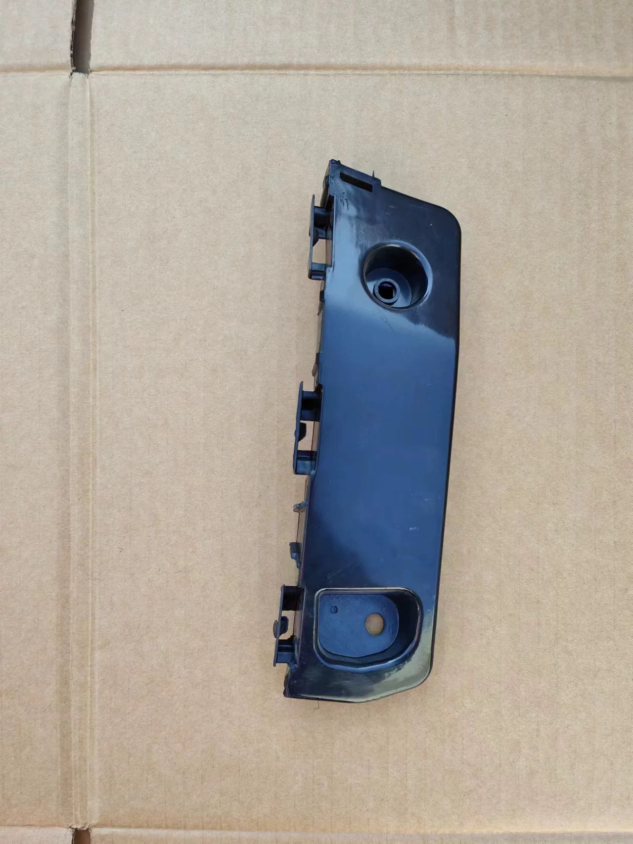 适配长安欧诺前保险杠侧安装支架卡扣前杠卡扣前杠吊耳前杠支架