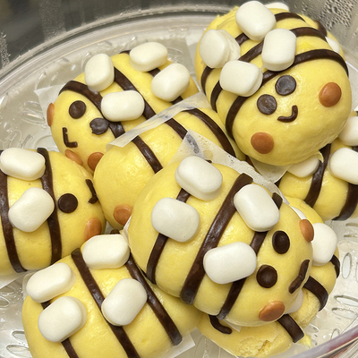 希良卡通包小蜜蜂奶黄包子儿童营养早餐速冻半成品面点点心馒头