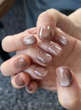 HESASA宽猫眼爆闪紫粉色纯色美甲短款豆豆甲纯手工穿戴甲显白百搭