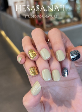 HESASA|请简风浅牛油果色亮片短款豆豆美甲显白百搭纯手工穿戴甲