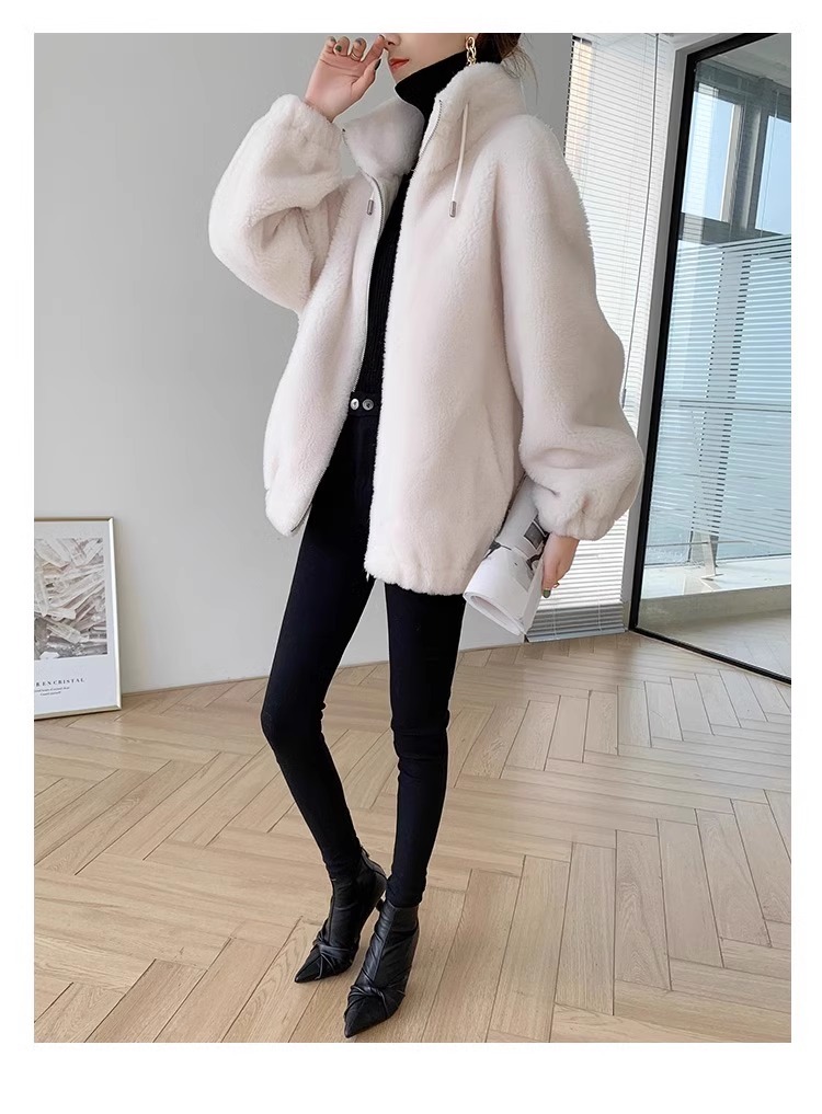 奢侈国际大牌清仓羊绒大衣女