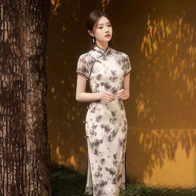 水墨画旗袍女高级感中国风丹青改良年轻款气质高端新中式素雅日常